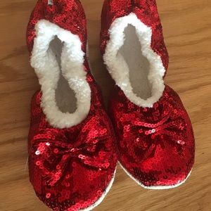 Ruby Red Slippers M NWOT